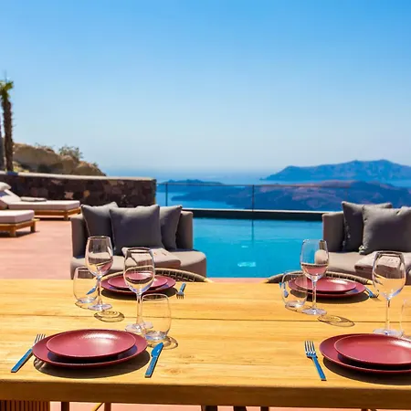 Islet Santorini Infinity Caldera *