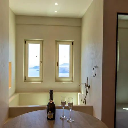 Islet Santorini Infinity Caldera *