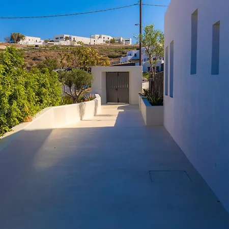Islet Santorini Infinity Caldera * Тира